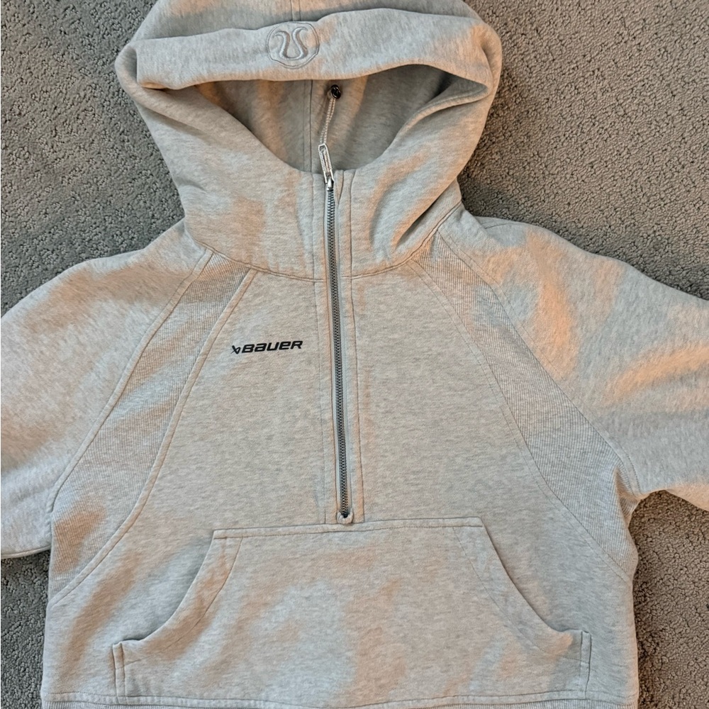 Bauer Lululemon Scuba Light Gray Half-Zip Hoodie